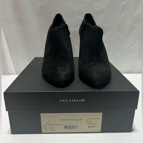 Ann Taylor Wedge Suede Bootie w Tortoise Heel - Picture 2 of 9